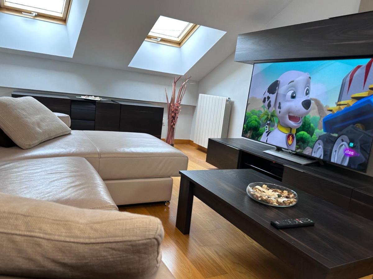 Apartamento Gran Via - Parking Gratis Salamanca Exterior photo